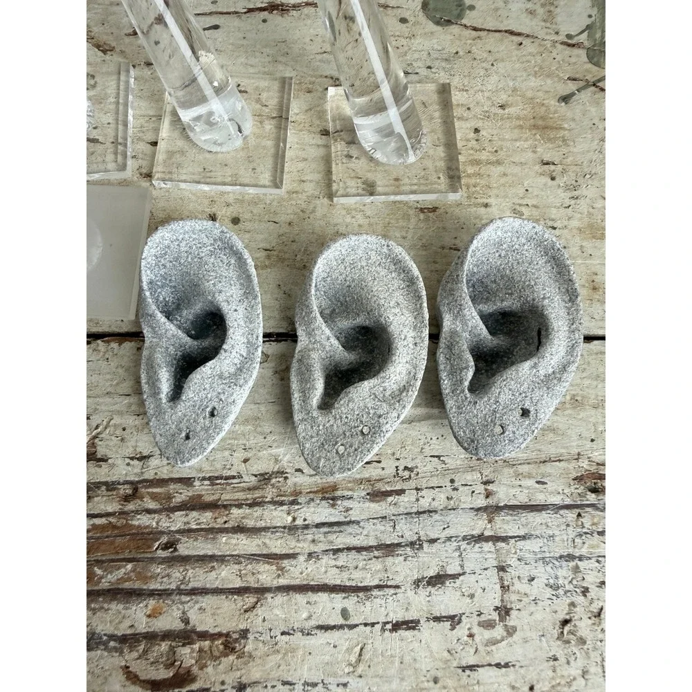 Stone Ear Forms & Acrylic Ring Cone Jewelry Display Set 8pc Clear Frosted